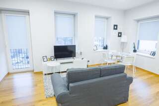 Апартаменты Bright one bedroom apartment in old town Каунас-0